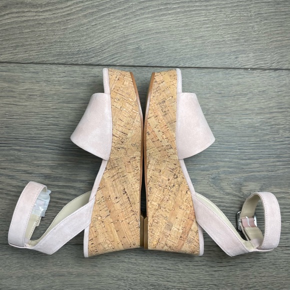 Marc Fisher Womens Rillia Suede Open Toe Casual Platform Pink Sandals - Size 8 - Picture 6 of 17